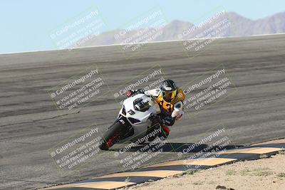 media/Oct-25-2025-Race Pace (Sat) [[47cce5476f]]/Non Verified (1st 20 Minutes of Every Hour)/1-Bowl (10am)/